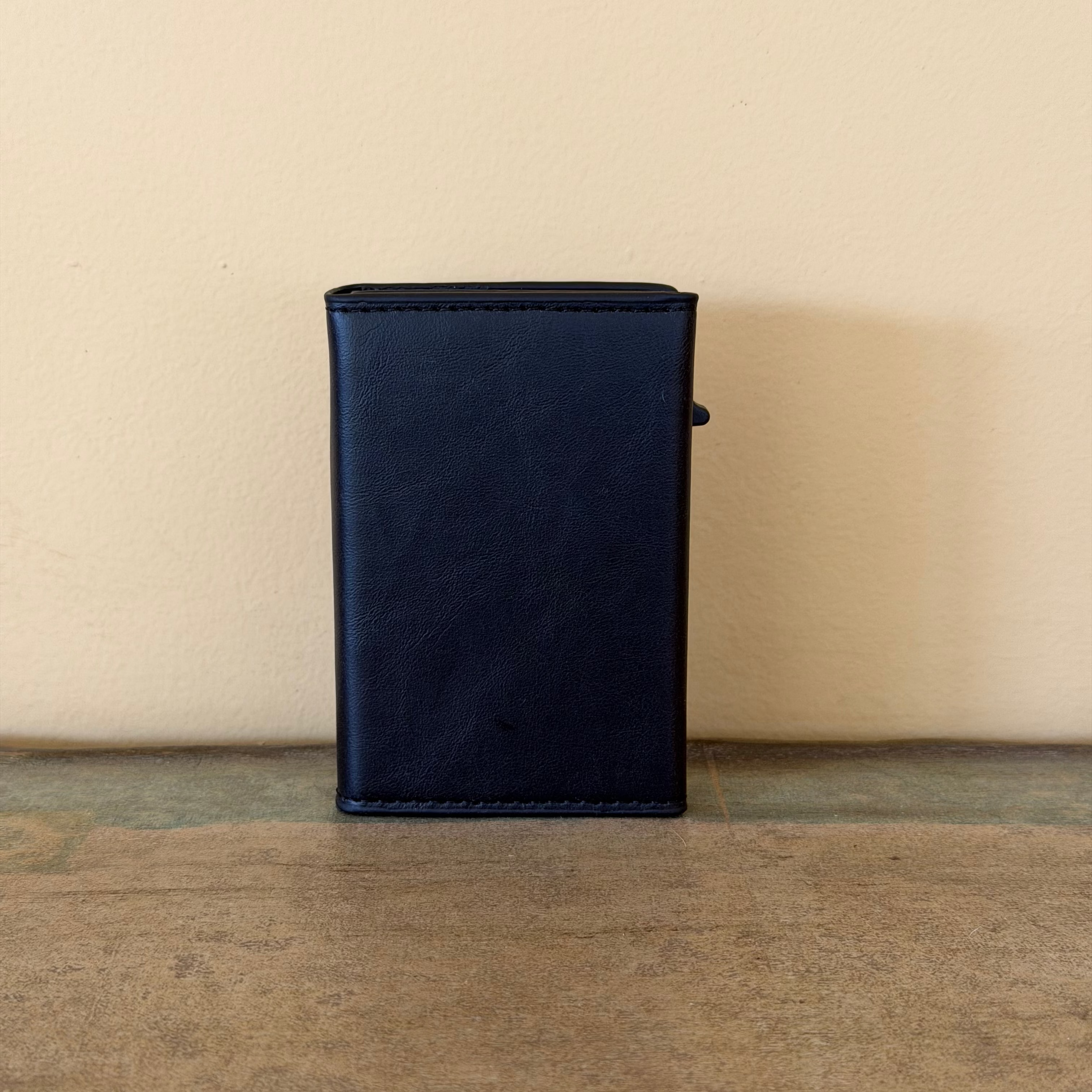 Billetera minimalista con bloqueo antirrobo RFID 2.0